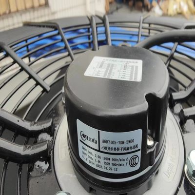 การออกแบบที่กําหนดเอง เครื่องเย็นแห้ง เครื่องระยะไกล 42000m3/H สําหรับเครื่องยนต์ Genset Cooling